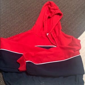 Long sleeve cinched top